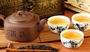 进入茶市终端xx品牌茶厂时兴开茶楼